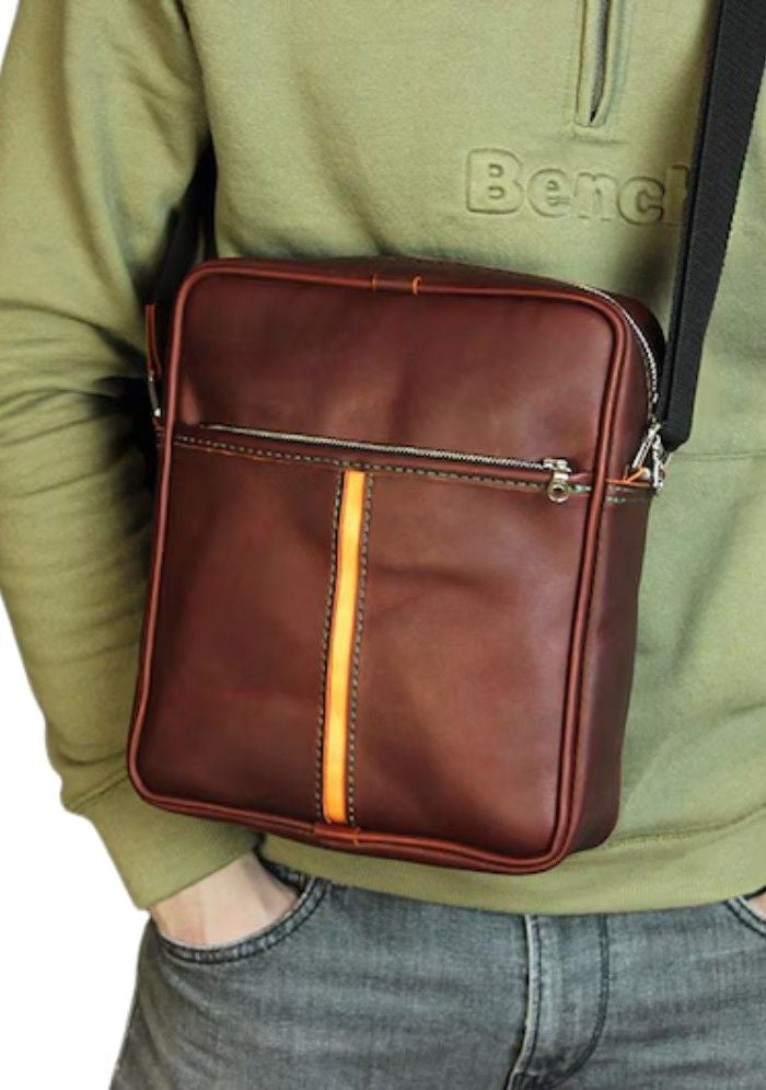 Vintario Leather Crossbody Bag